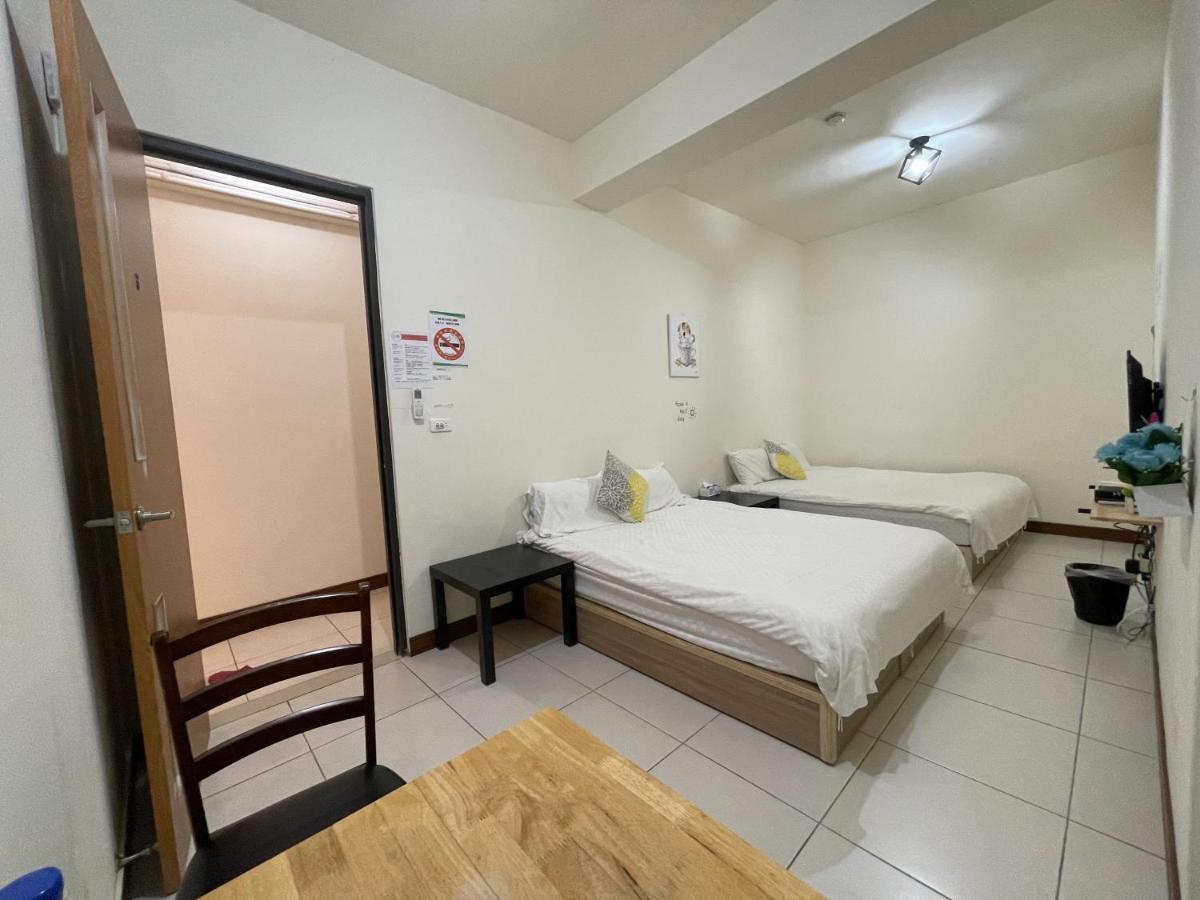二街窩窩電梯民宿花蓮車站東出口second Street Nest Hostal Hualien City Exterior photo